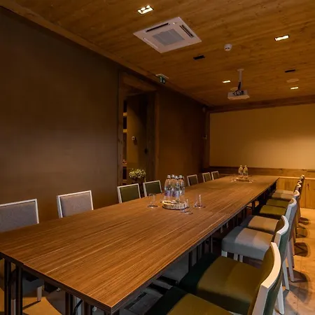 Boutique Planinka 5* 즈고르녜제커스코